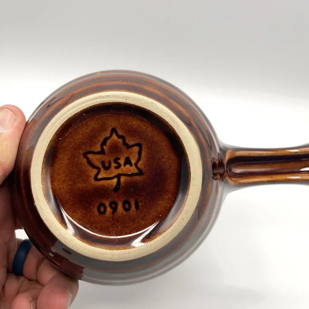 BROWN DRIP GLAZED POTTERY, HULL SOUP, CHILI BOWL W/HANDLE, USA, OVEN PROOF